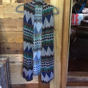 Very cute Emma Rose sleeveless kimono